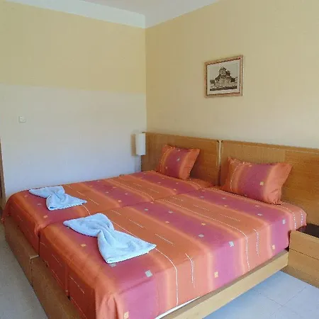 Hotel Oasis